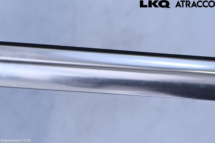 Volvo XC70 08-13 Dörr Dekorlist Fram Hö