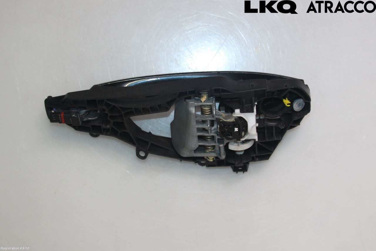 BMW 7 G11/G12 15-22 Dörrhandtag Yttre Hö