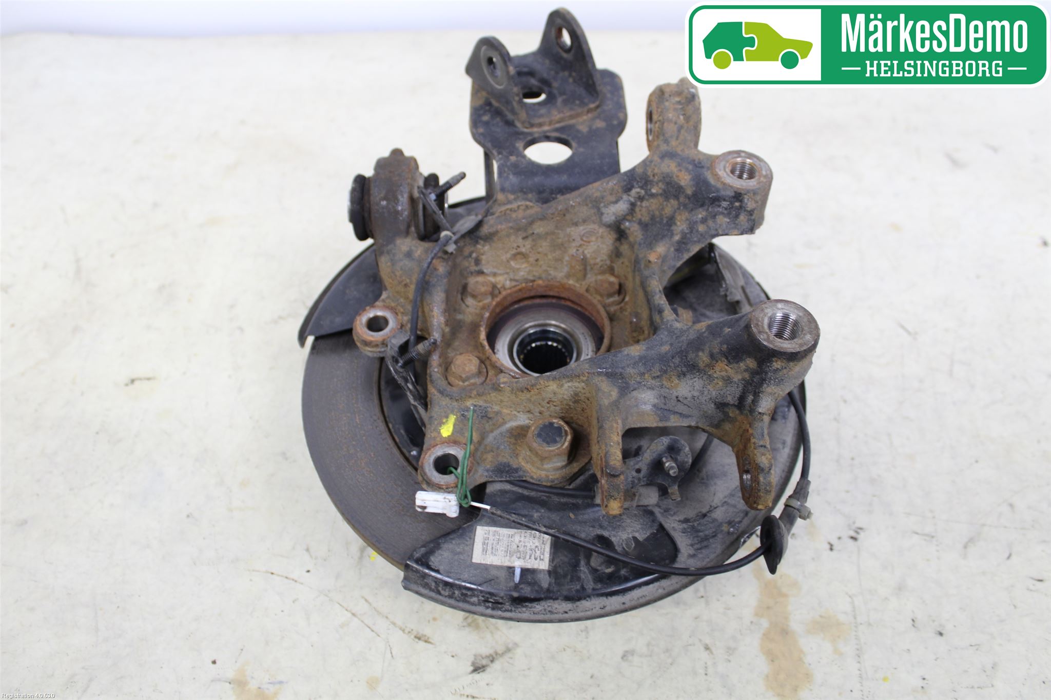 Toyota RAV4 13-18 Hjullagerhus Bak Hö