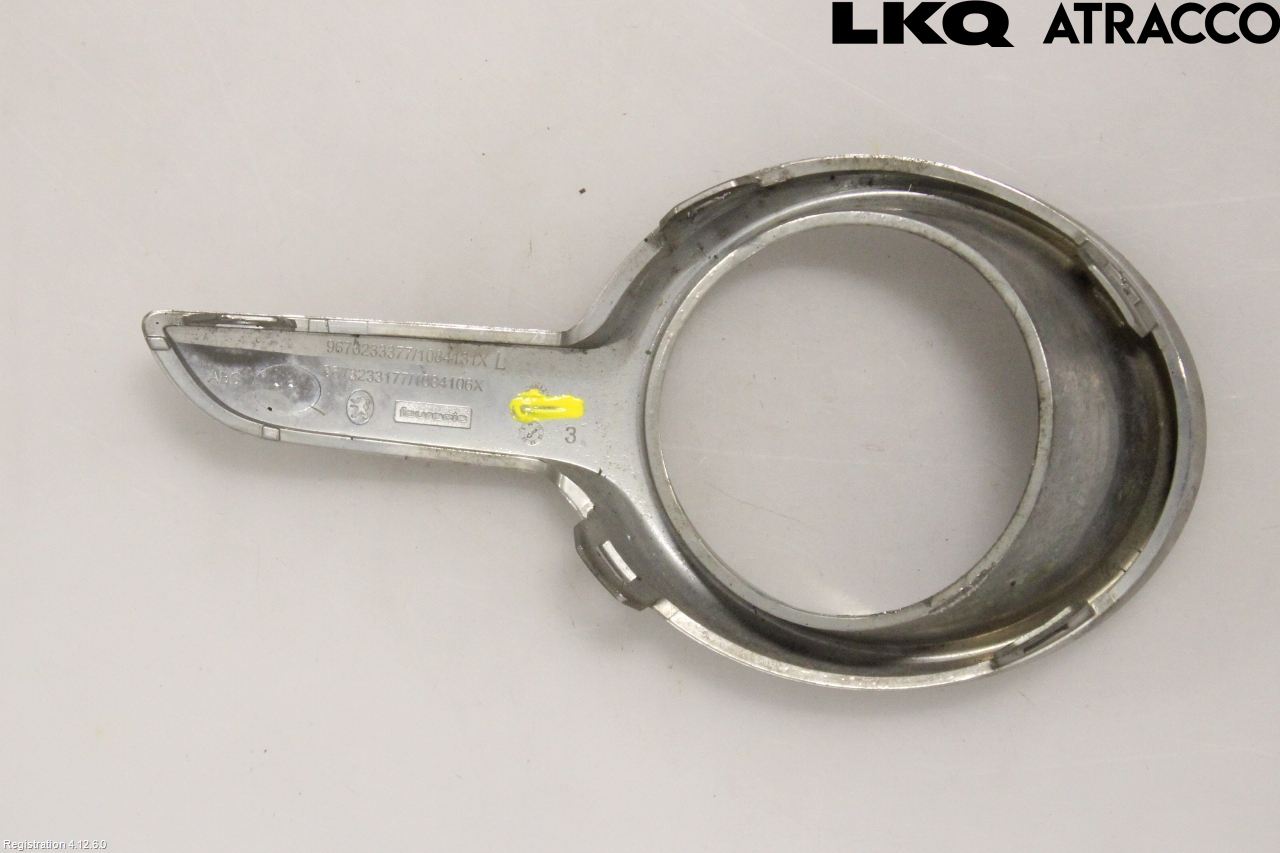 Peugeot 208 12-15 Dimljussarg Fram