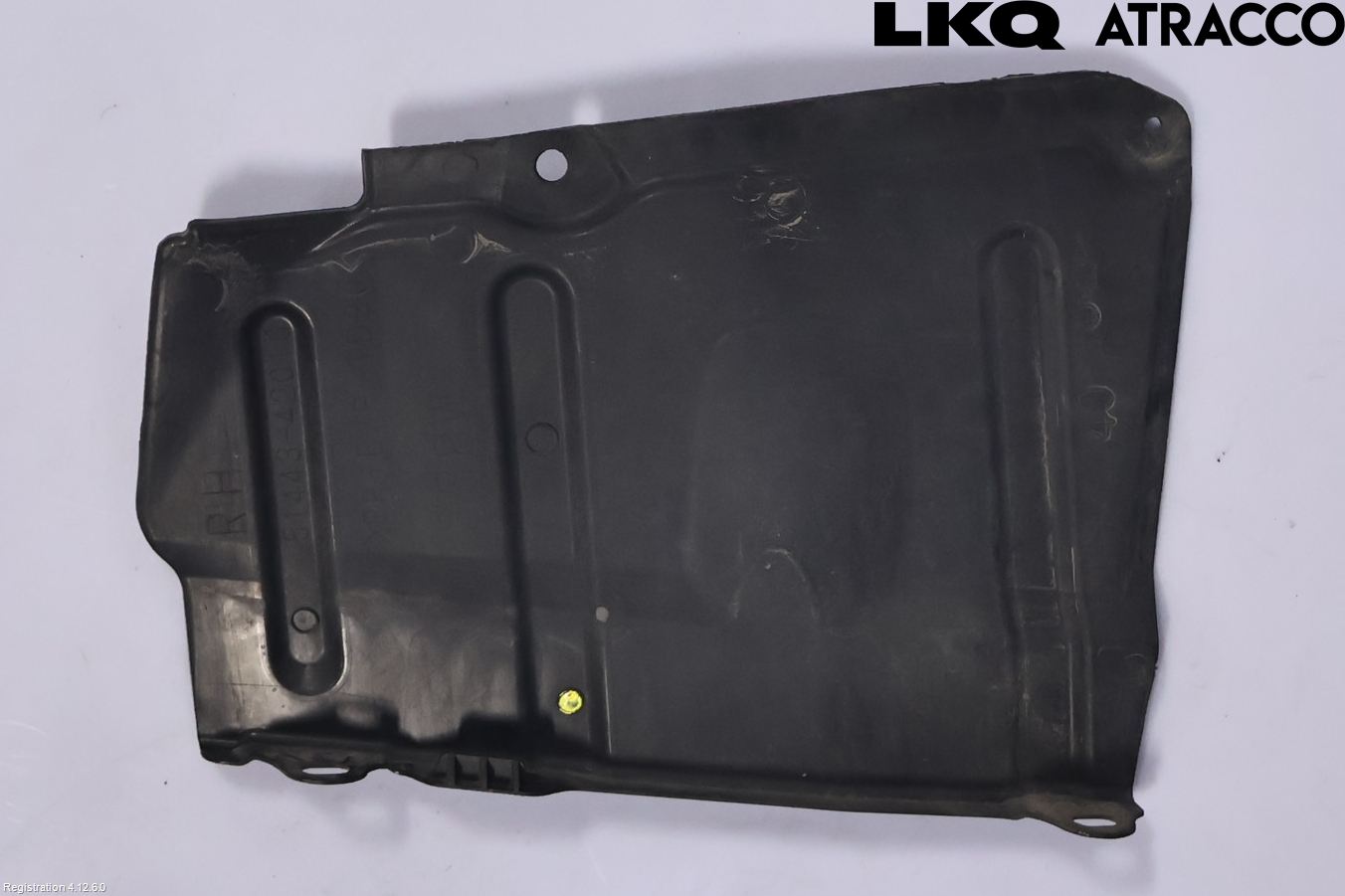 Toyota RAV4 13-18 Hasplåt Plåt-Plast
