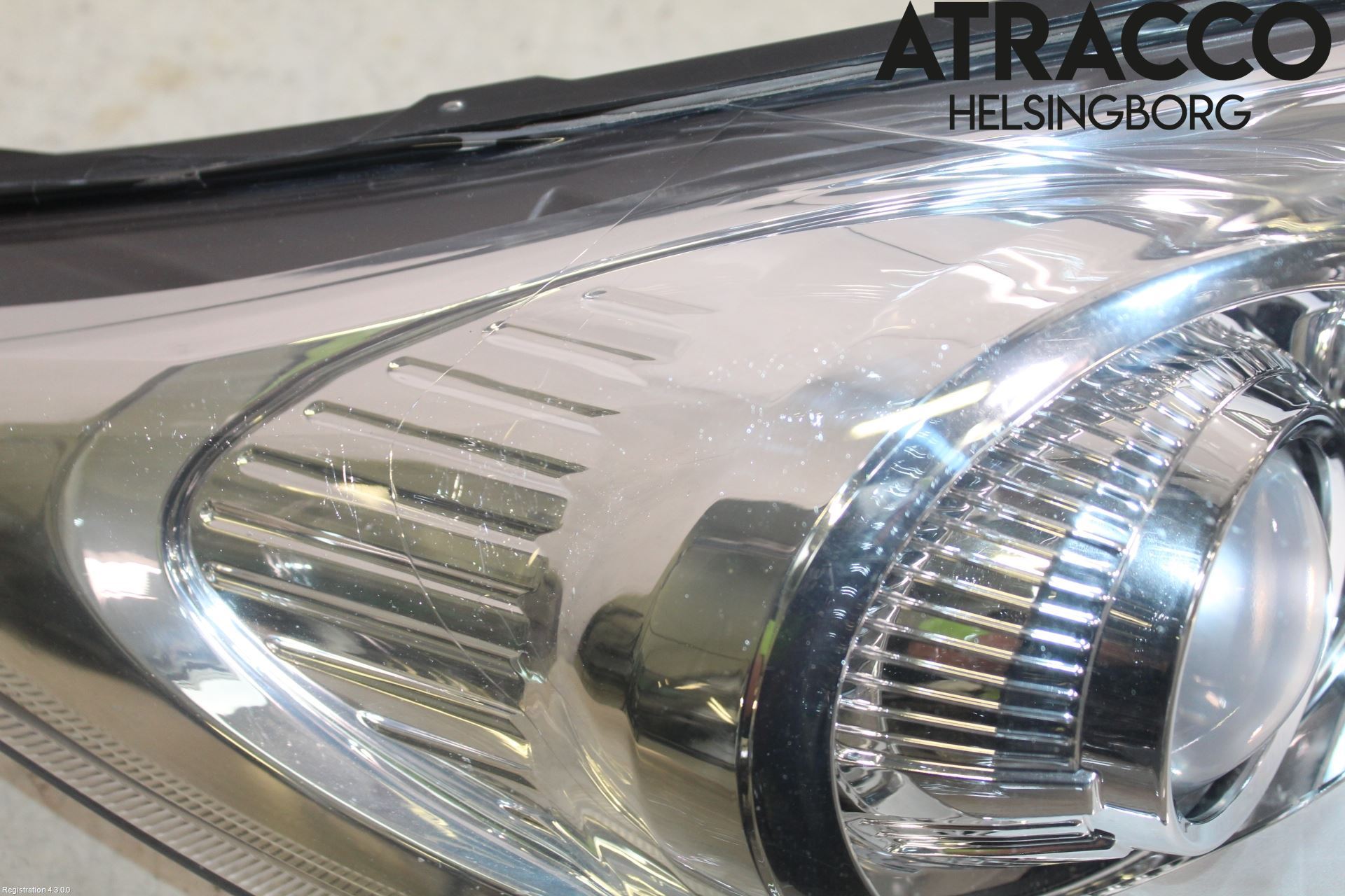 Ford FIESTA 09-12 Strålkastare Höger