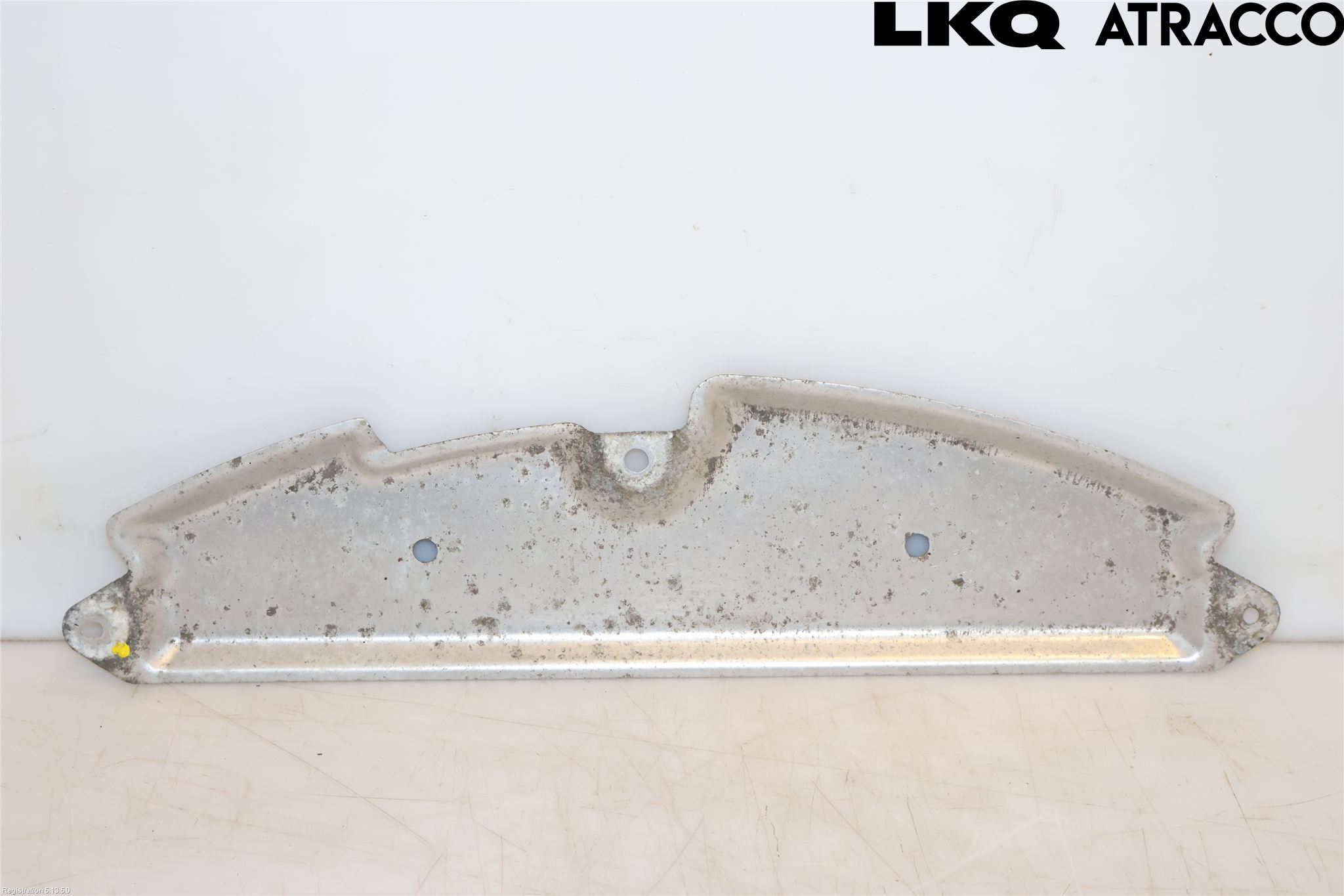 Toyota PRIUS (ZVW50) 16-21 Hasplåt Plåt-Plast