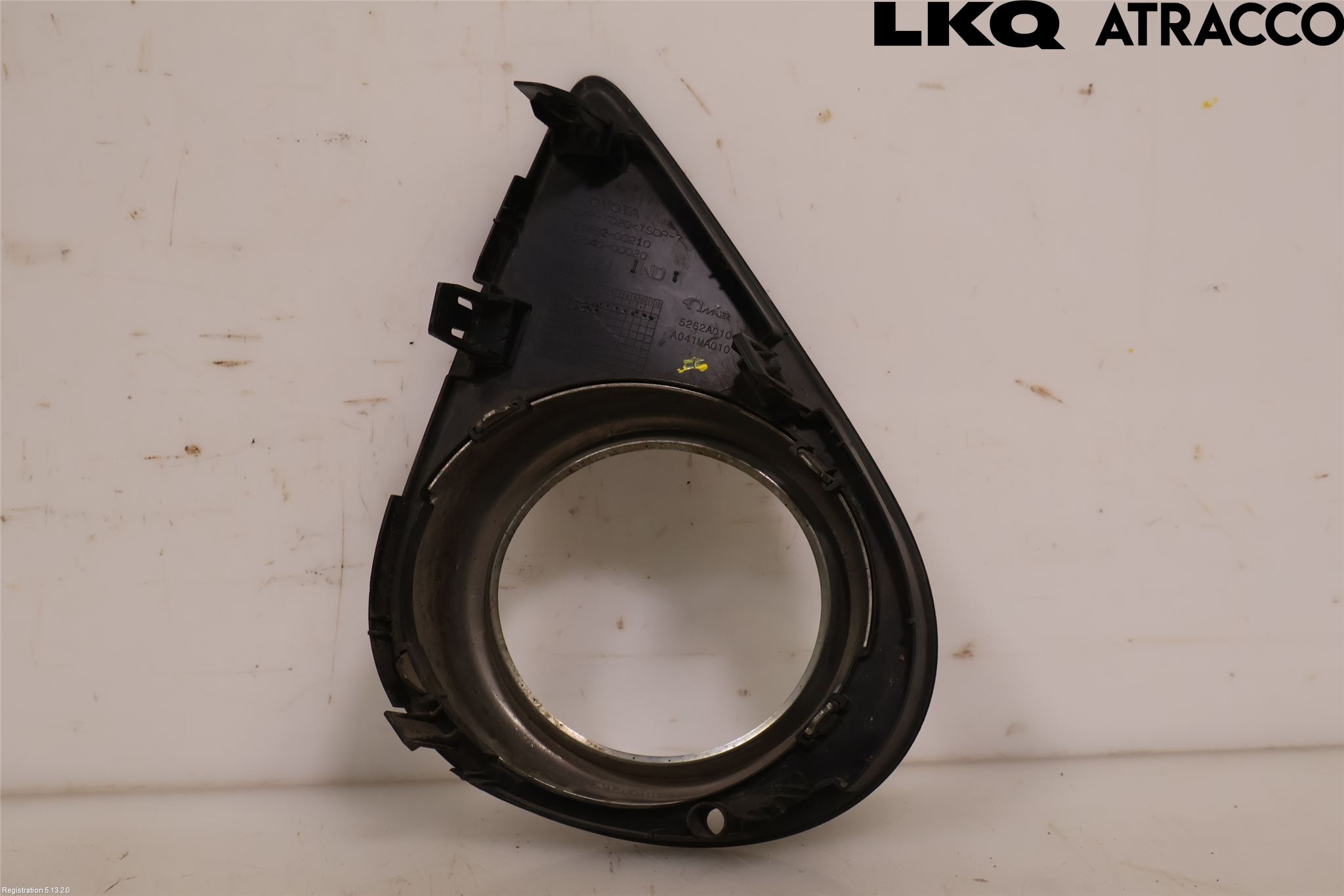 Toyota YARIS XP130 12-14 Dimljussarg Fram