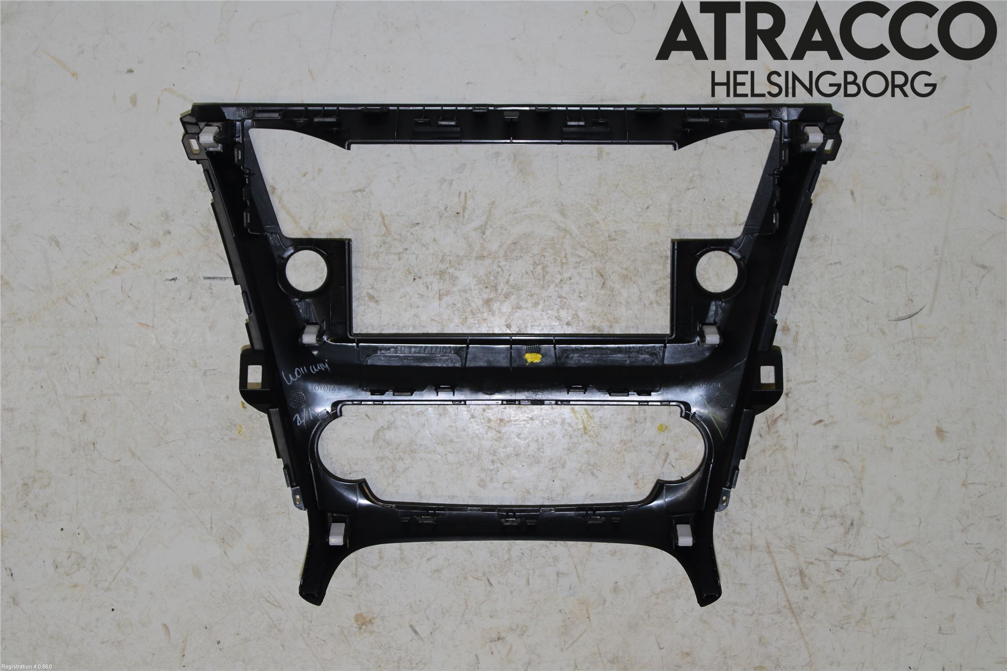 Toyota AVENSIS 16-18 Instrument-Radio Sarg
