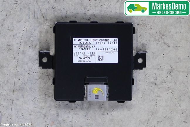 Toyota RAV4 13-18 Styrenhet Strålkastare