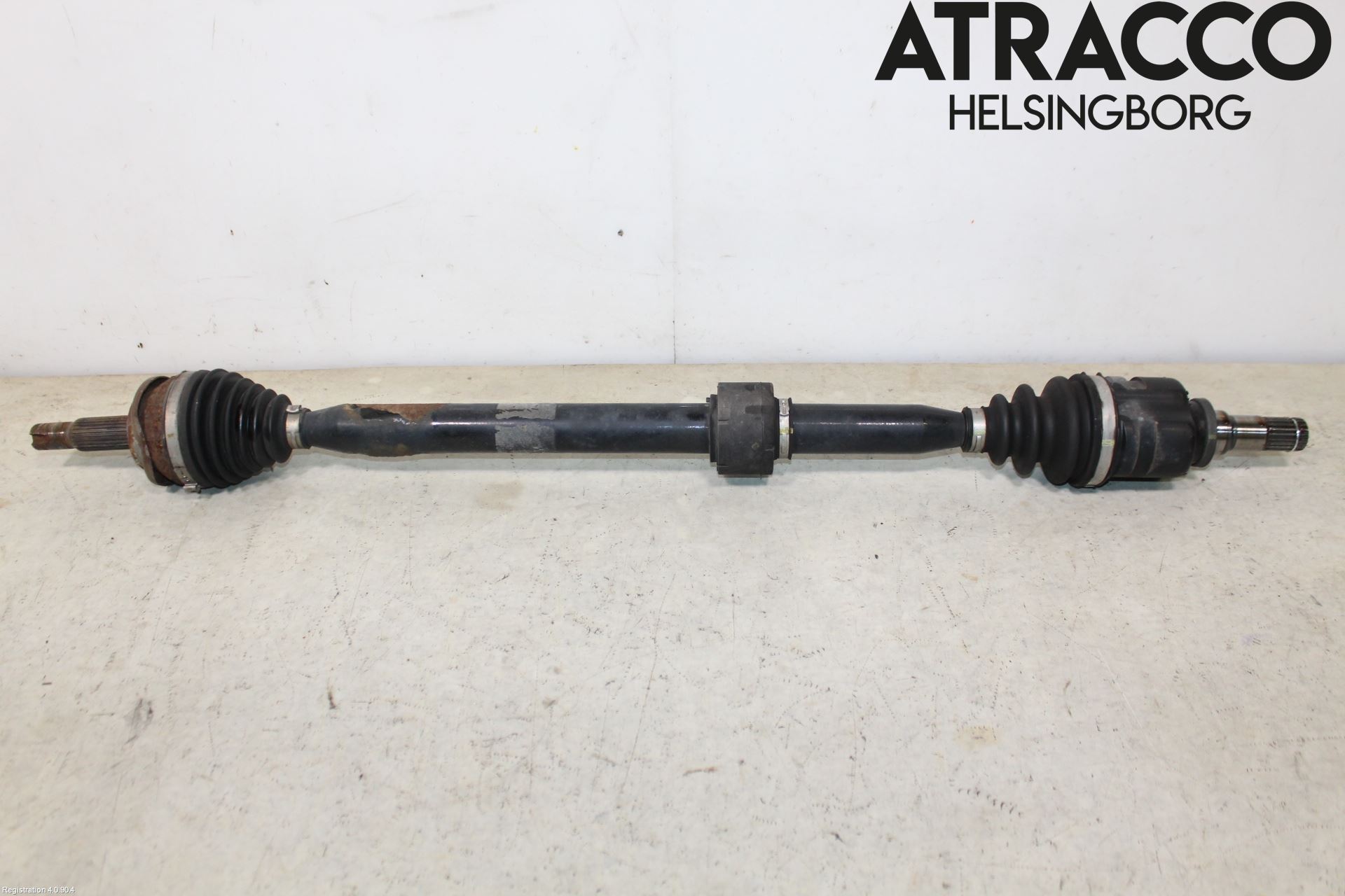 Toyota AVENSIS 09-15 Drivaxel Fram Höger