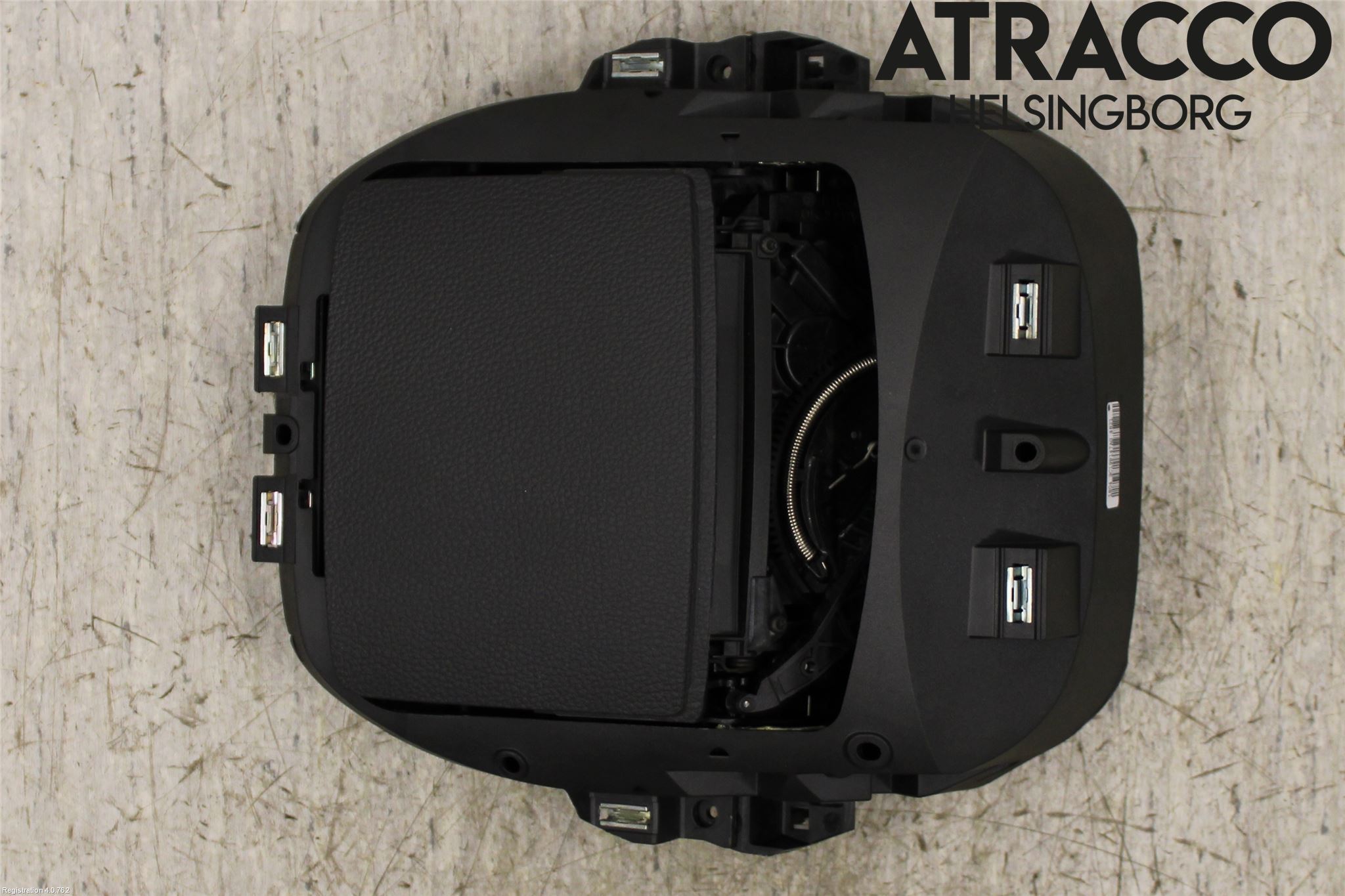 Mitsubishi ECLIPS CROSS Instrument Komb