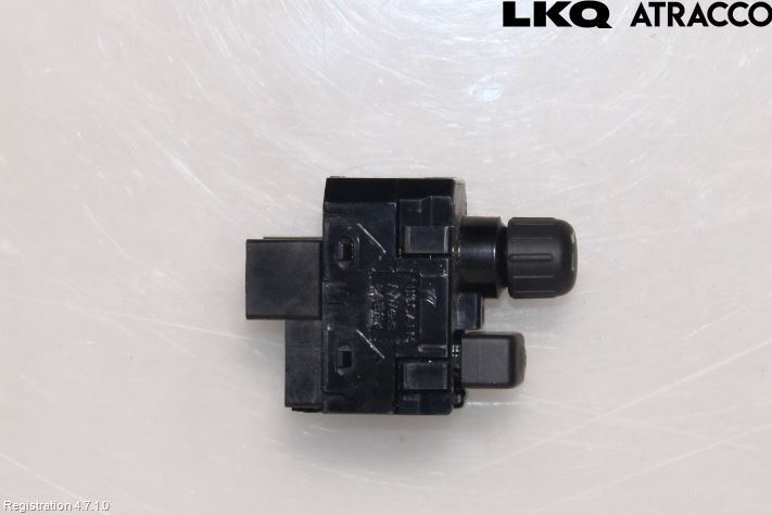 Nissan LEAF 18- Strömställare Spegel