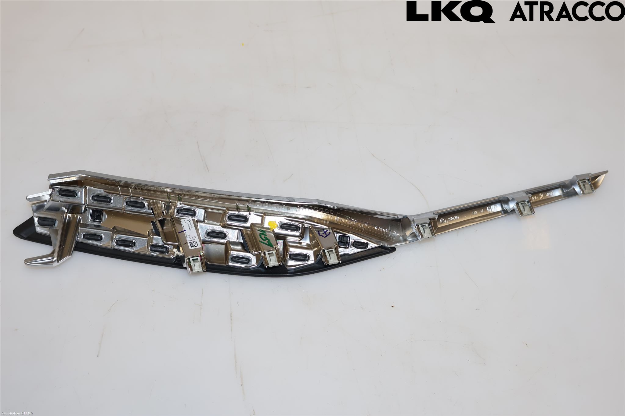 BMW 3 G20/G21/G80/G81 19- Instrumentkonsoll Mitt