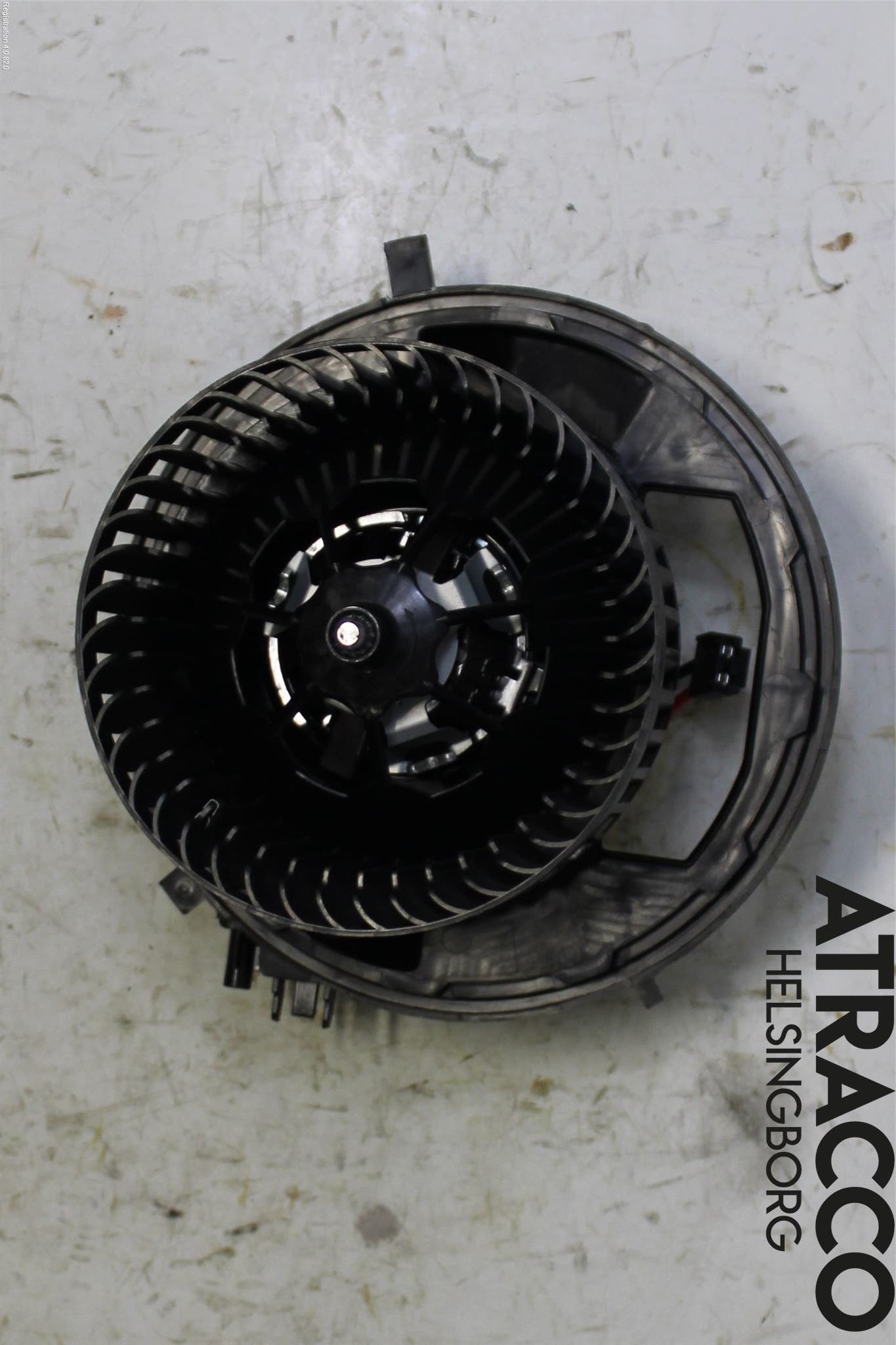 Skoda SUPERB 09-15 Värmefläkt