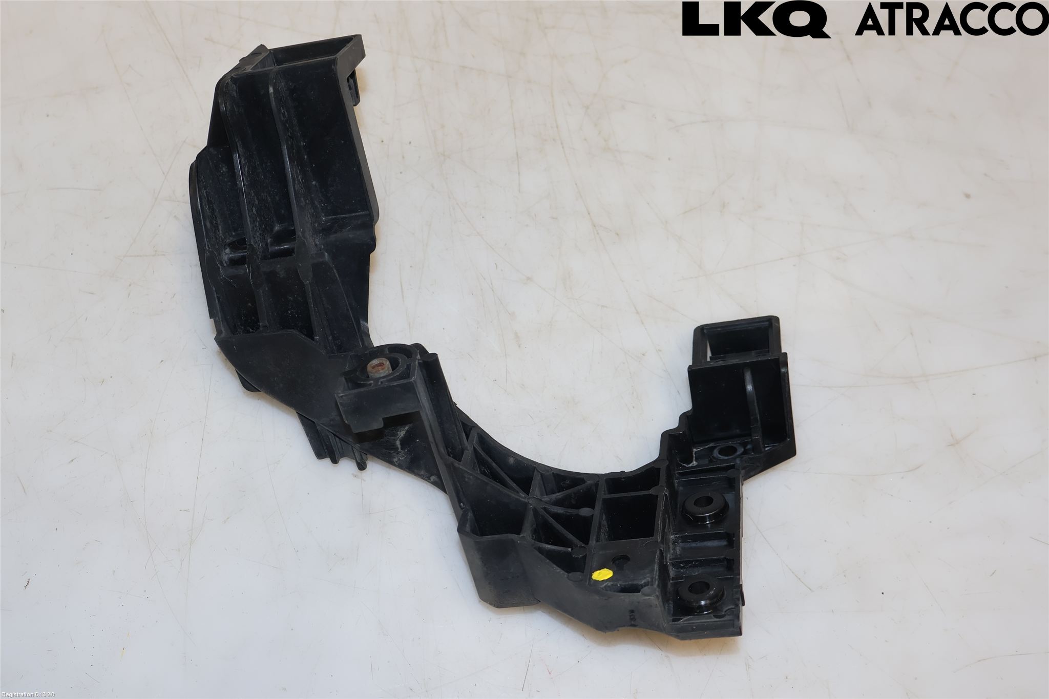 Kia CEED 12-18 Strålkast Fästsarg