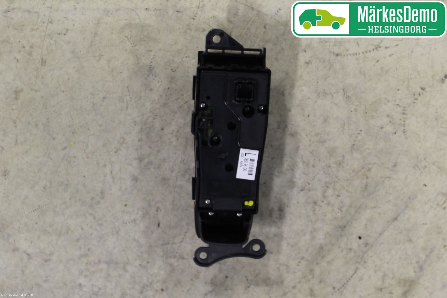 Mazda 2 (DJ) 15-22 Strömställare Färddator