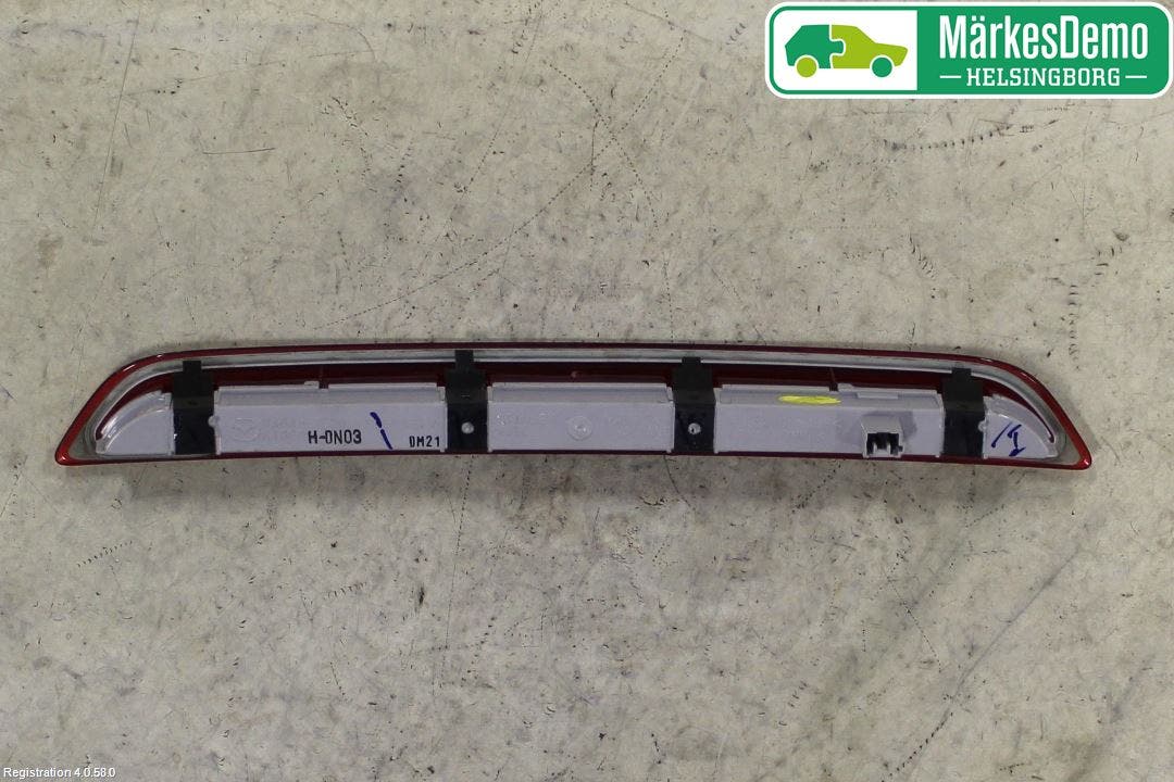 Mazda 2 (DJ) 15-22 Bromsljus Bakruta