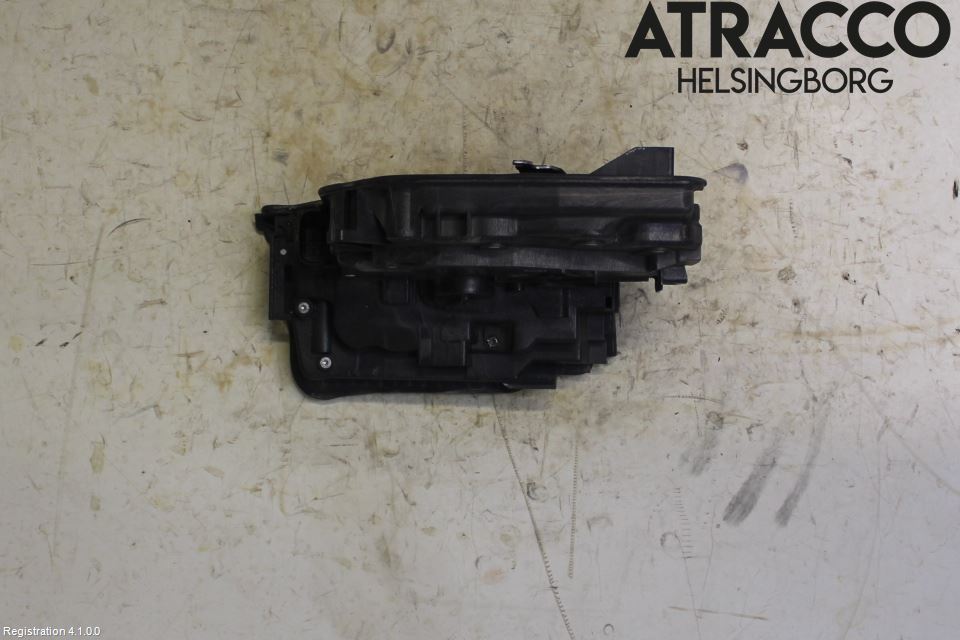 BMW 5 G30/G31/F90 17-23 Centrallåsmotor Höger