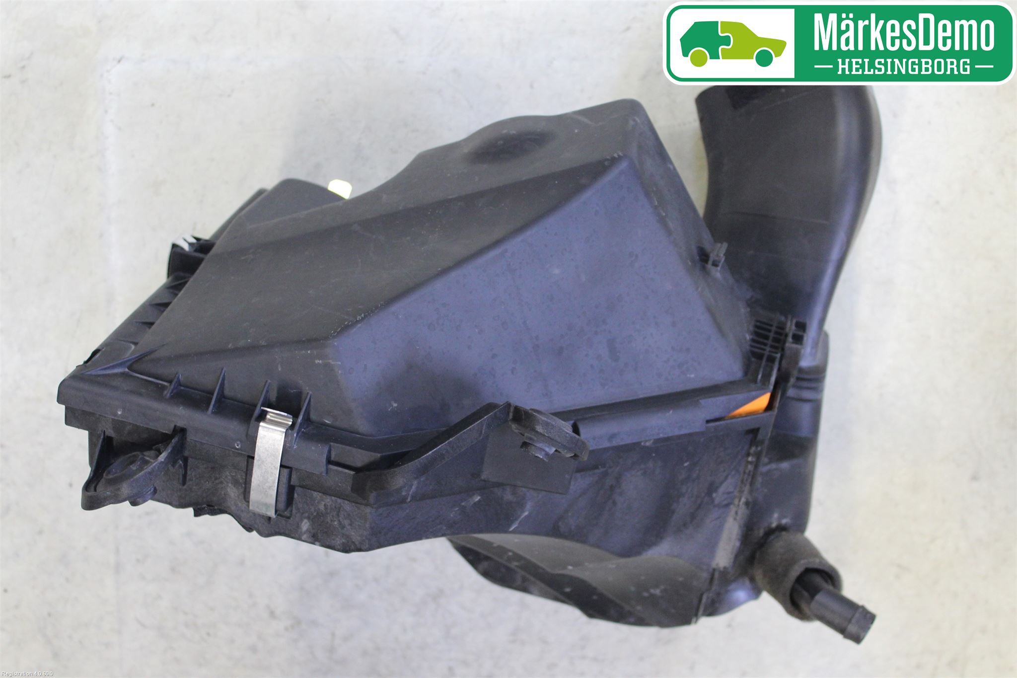 BMW X1 E84 10-15 Luftrenare