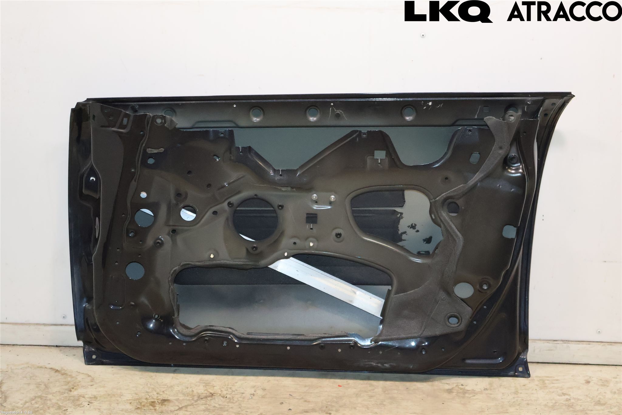 Audi A6/S6     05-11 Dörr Fram Höger