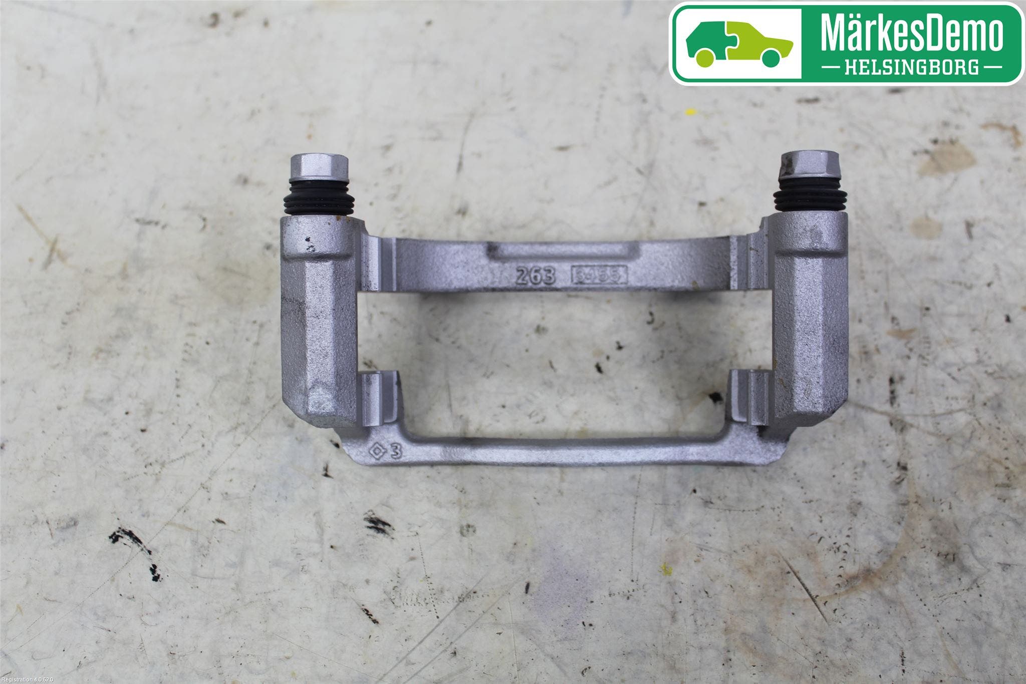 Fiat TIPO/CROSS 16- Bromsokshållare