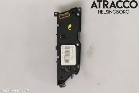 Porsche MACAN/EV 14- Strömställare Antisladd