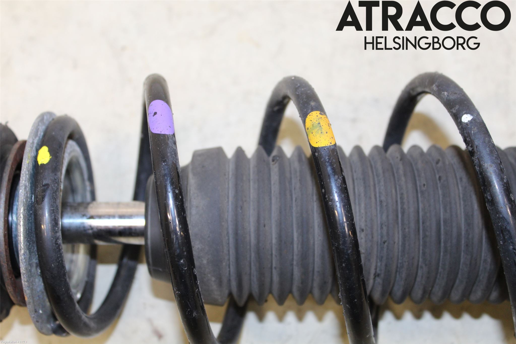 Suzuki SWIFT 17-24 Fjäderben Fram Vänster