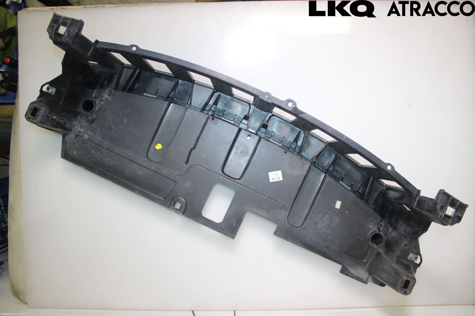 Peugeot 3008 17-24 Frontkorg