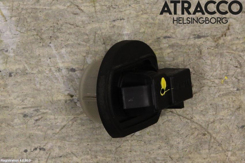 Suzuki VITARA 15- Skylt Belysning