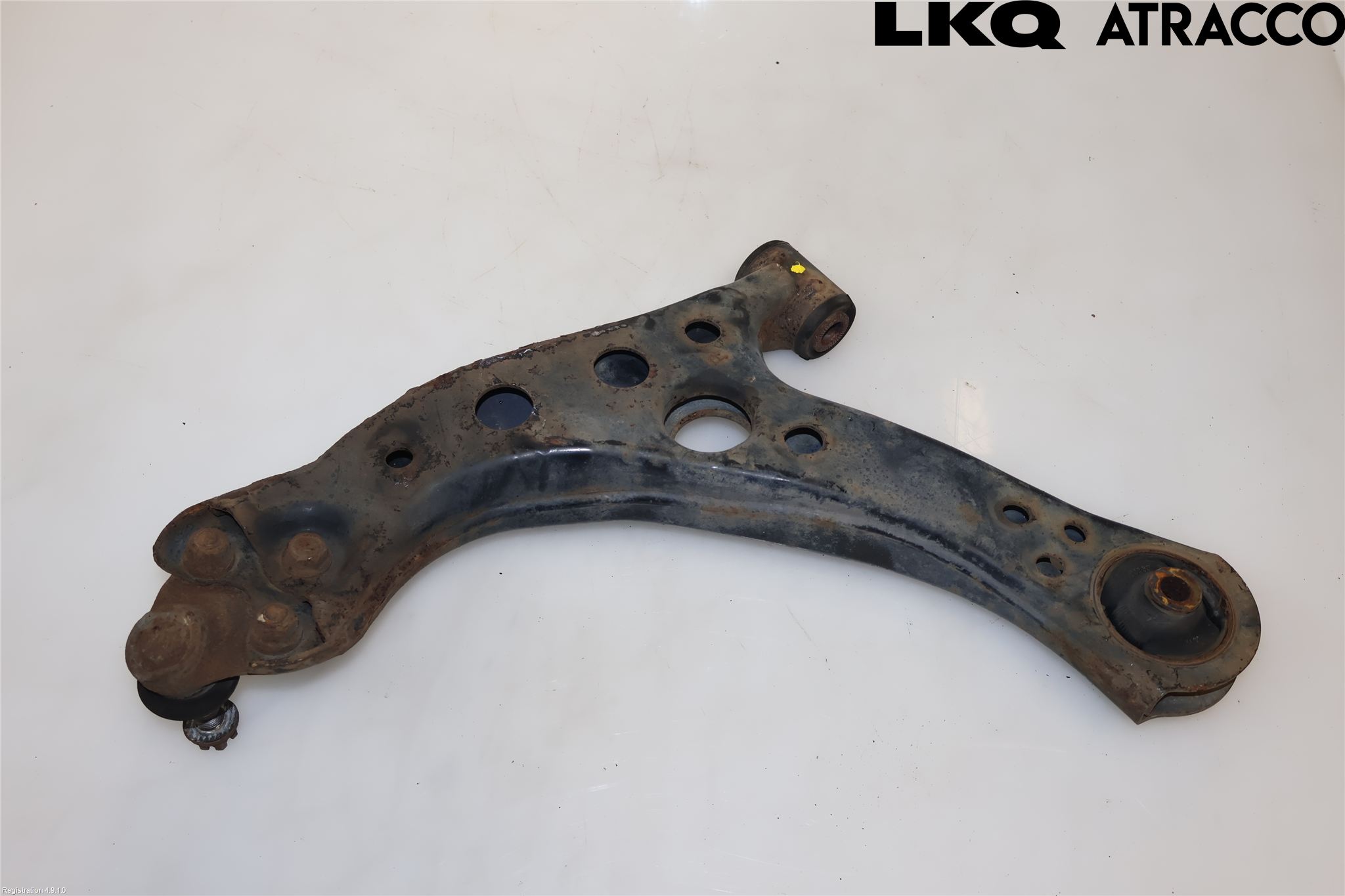 Toyota PRIUS (ZVW50) 16-21 Bärarm Fram Undre Hö