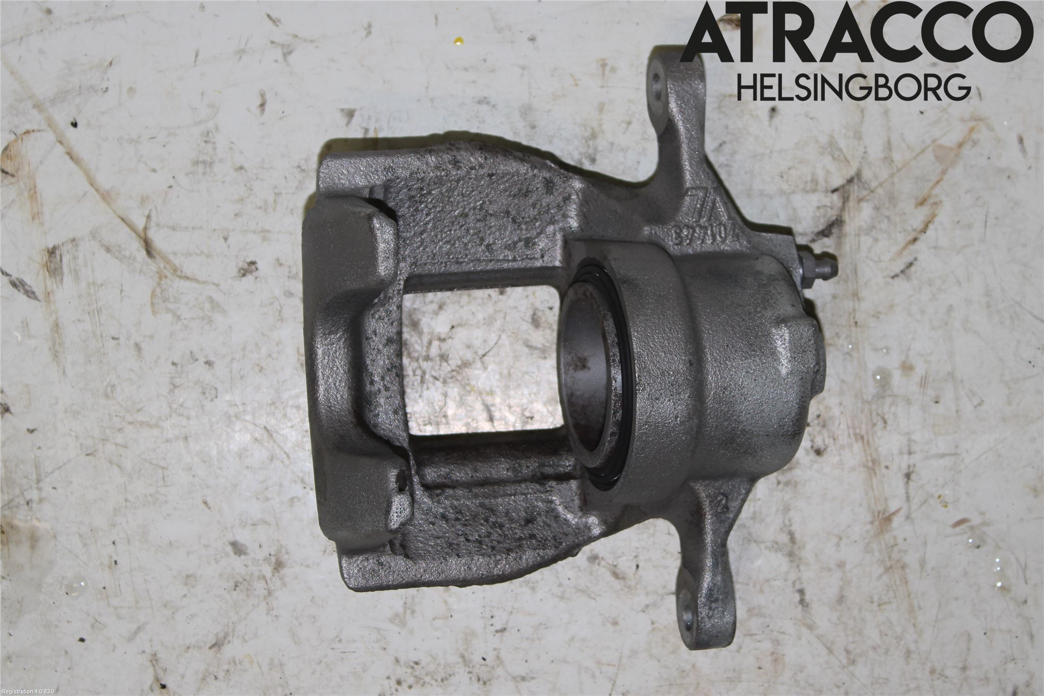 Toyota AURIS 13-19 Bromsok Fram Vänster