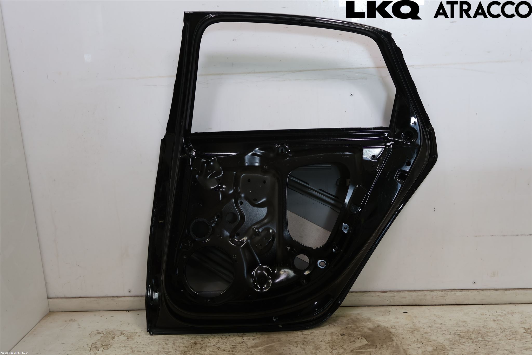 Audi A4/S4 B9 16-19 Dörr Bak Höger