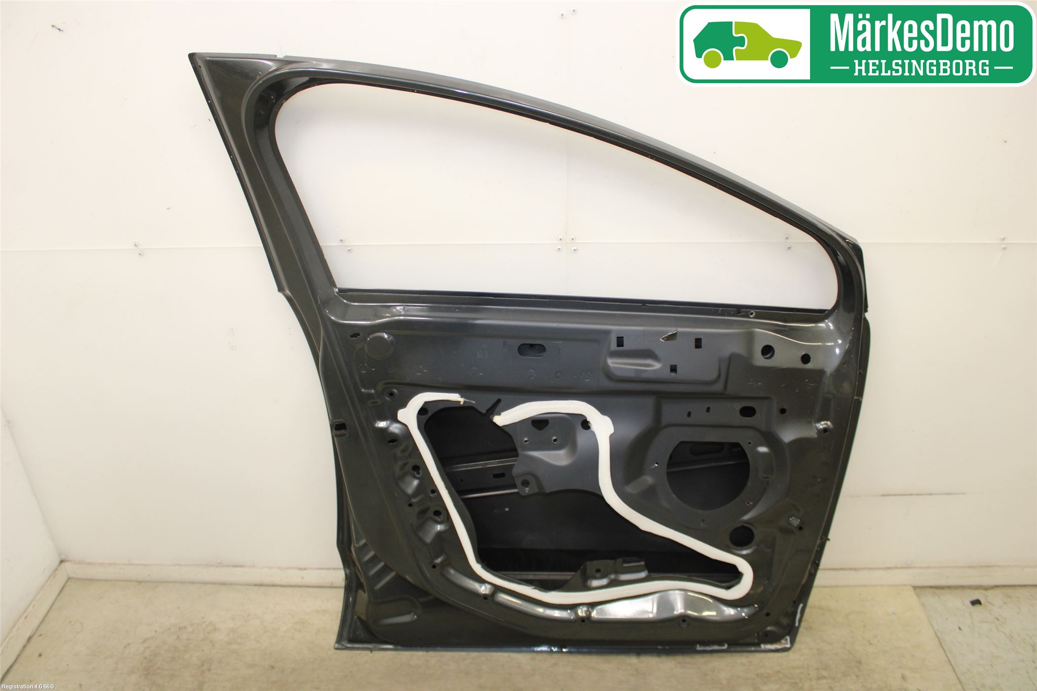 Peugeot 3008 09-16 Dörr Fram Vänster