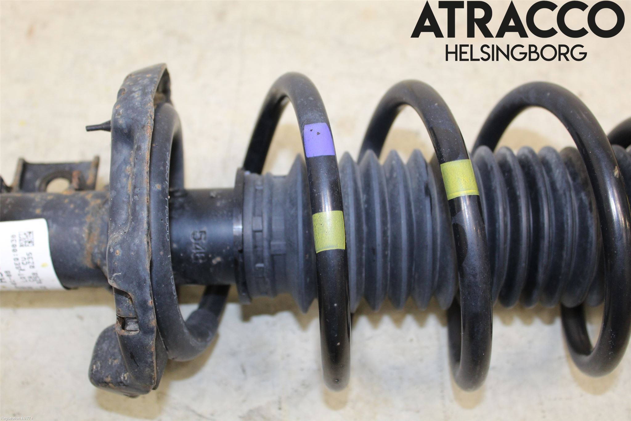 Kia STONIC 18->> Fjäderben Fram Höger