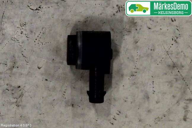 Toyota AURIS 13-19 Parkeringshjälp Frontsensor