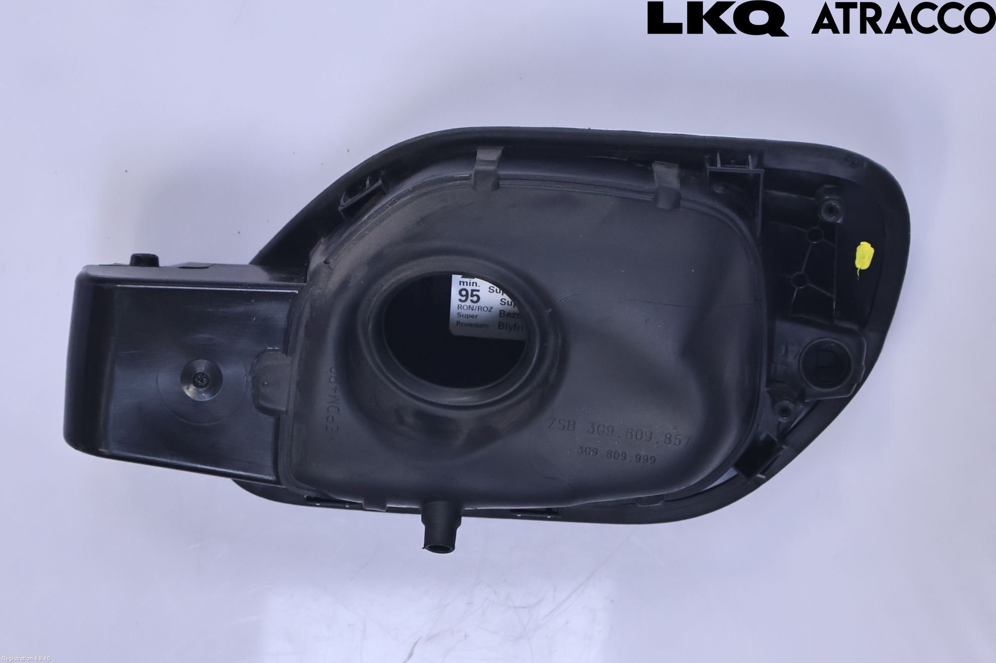 Volkswagen VW PASSAT 15-19 Tanklucka