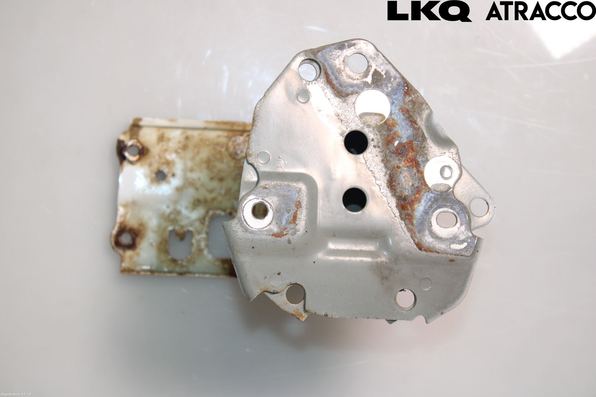 Toyota AVENSIS 09-15 Stötfångarbärjärn Bak