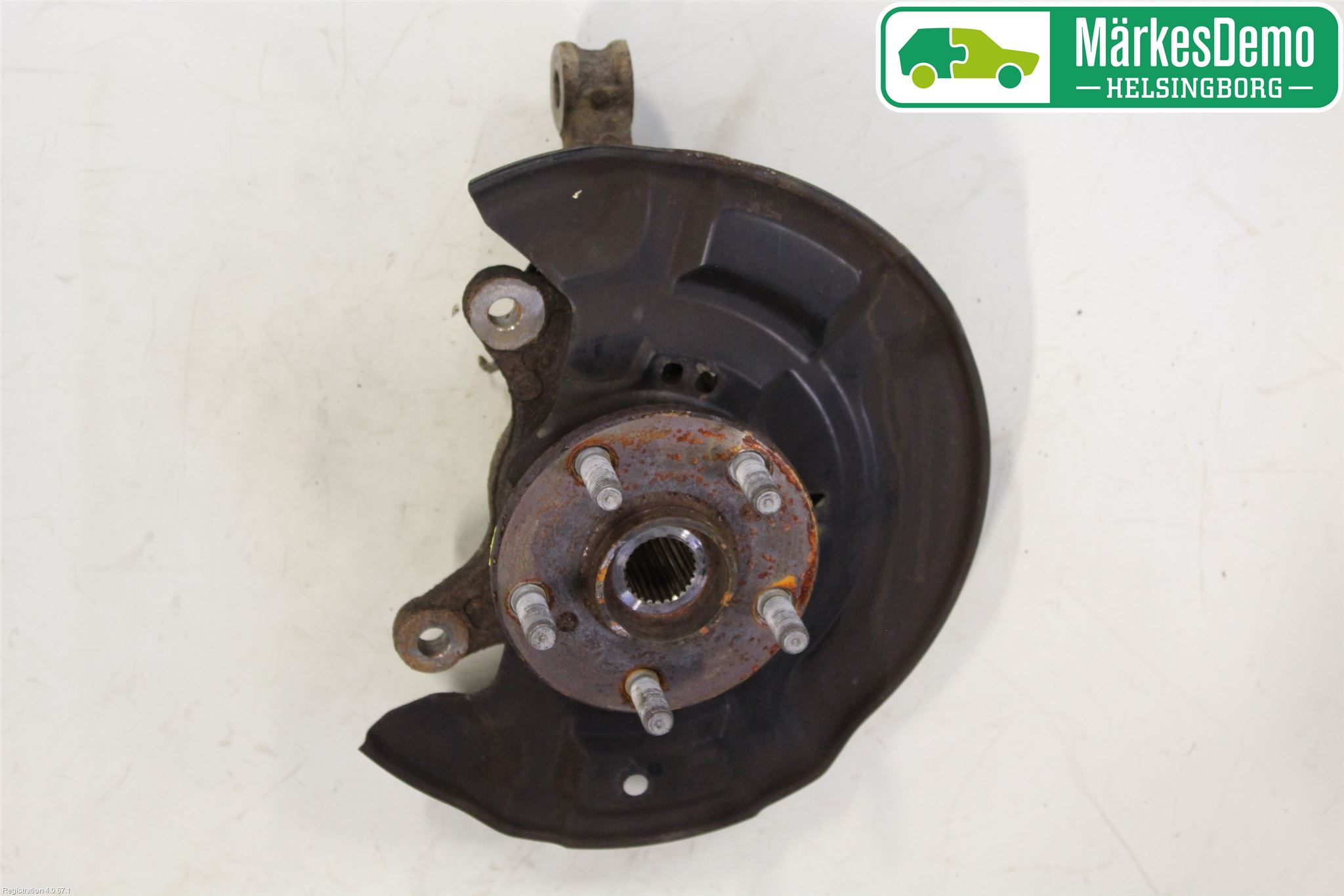 Toyota VERSO-S 11-16 Styrspindel Lagerhus Vä