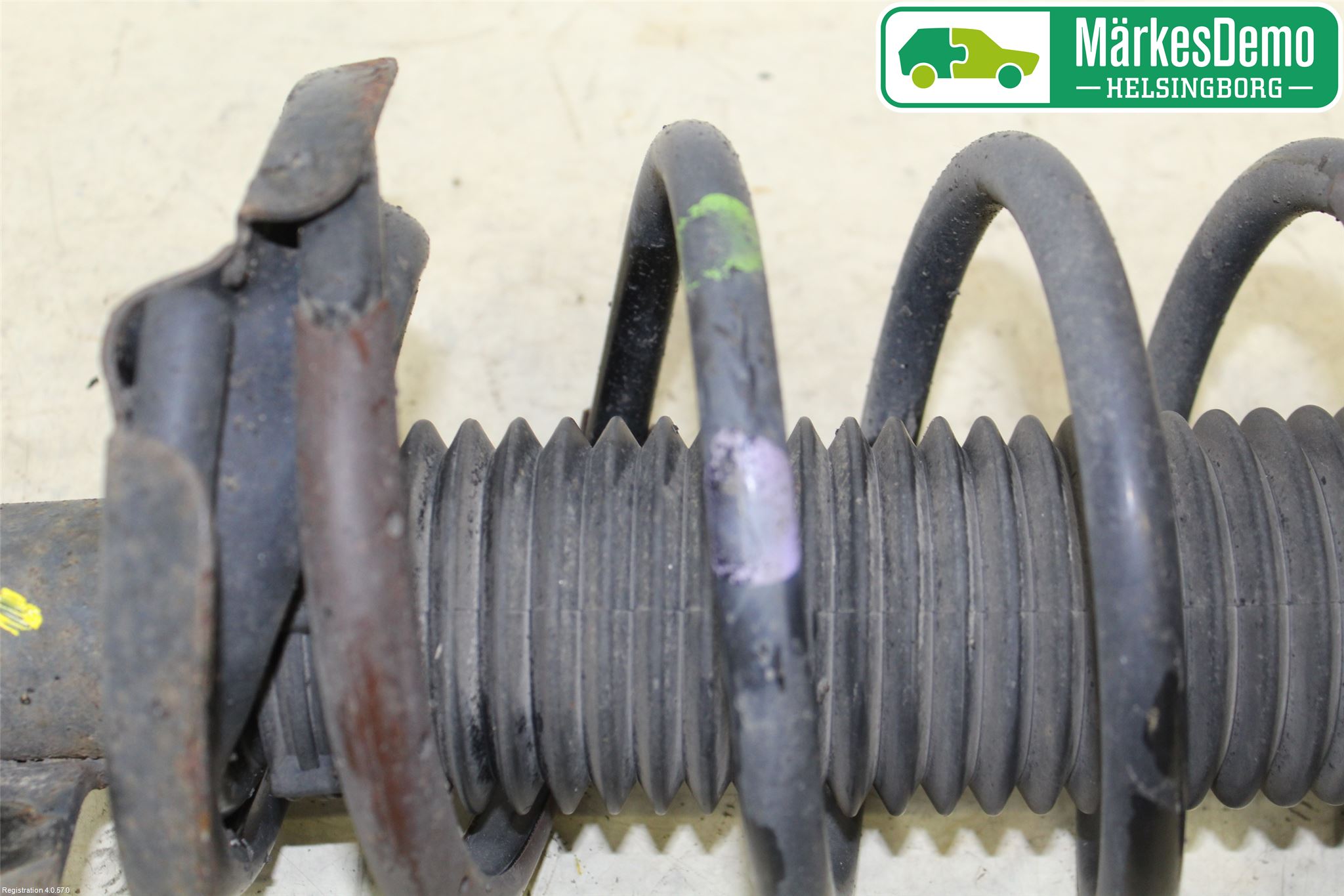 Mazda 5 10-18 Fjäderben Fram Vänster