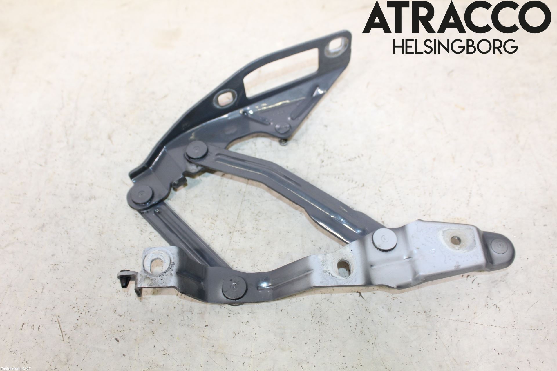 Audi TT 99-06 Huvgångjärn