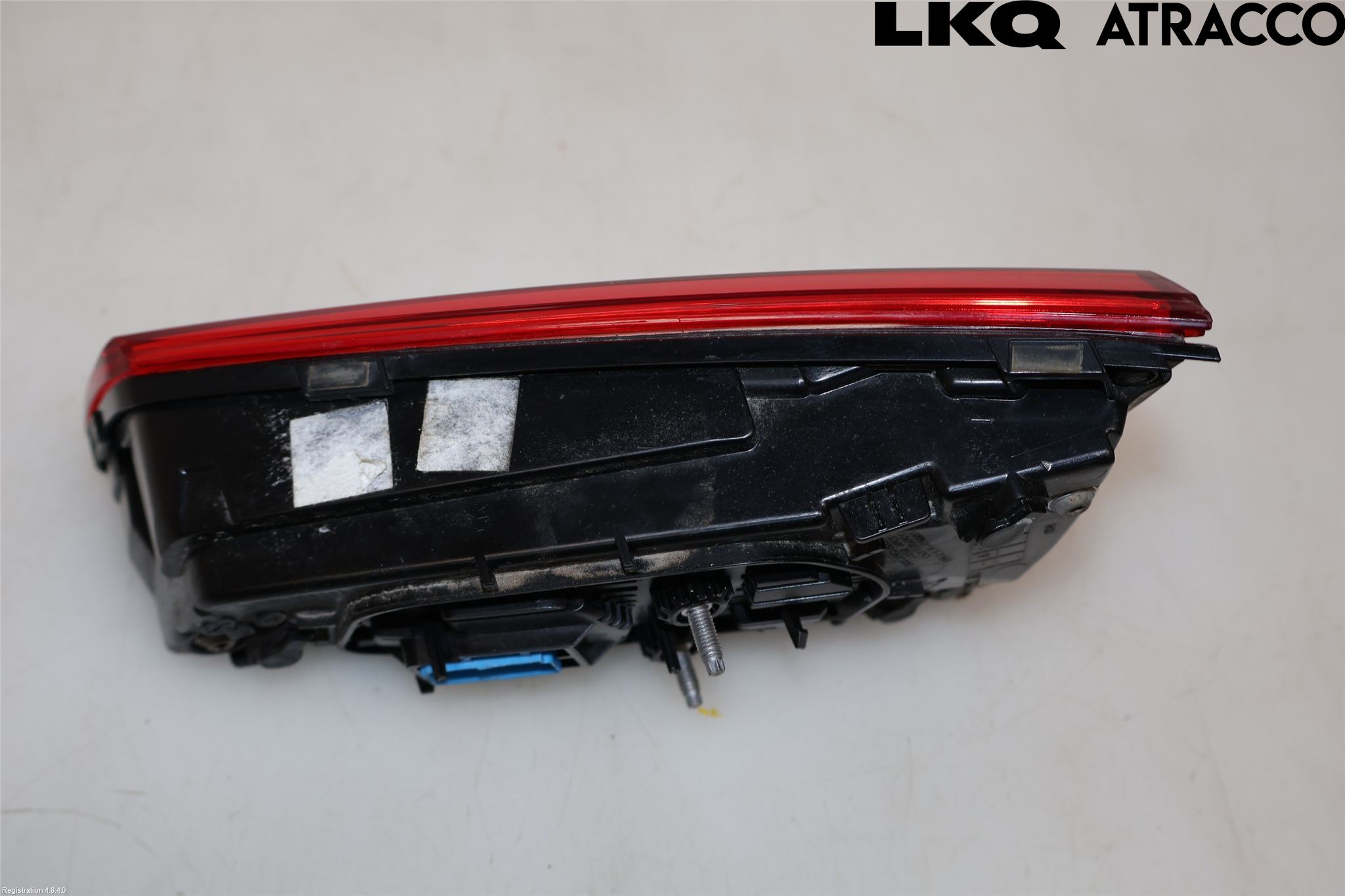 Volkswagen VW PASSAT 15-19 Bakljus Lucka Vä