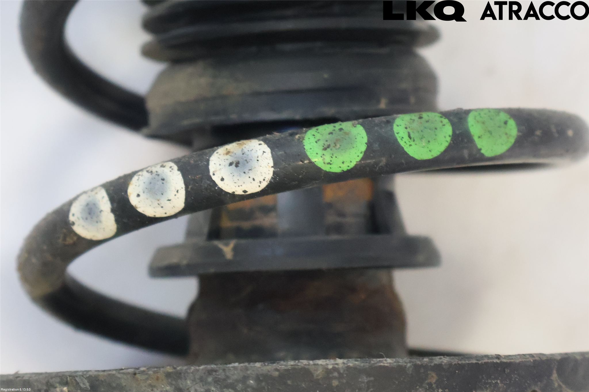 Volkswagen VW POLO 10-17 Fjäderben Fram Höger