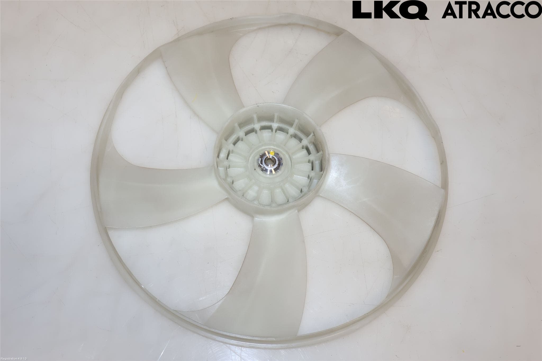 Toyota VERSO 09-18 Kylfläkt-Vinge