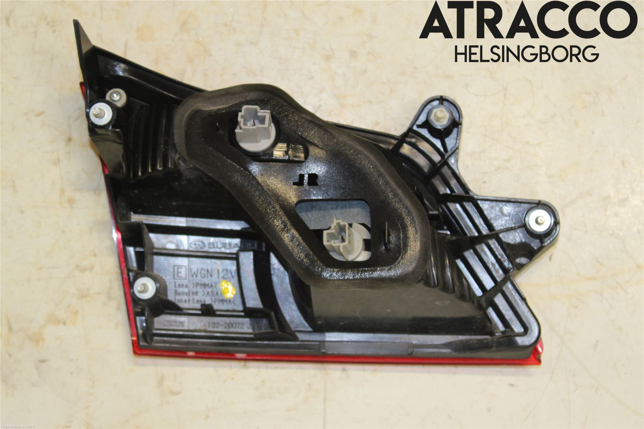 Subaru LEGACY 10-14 Bakljus Lucka Hö