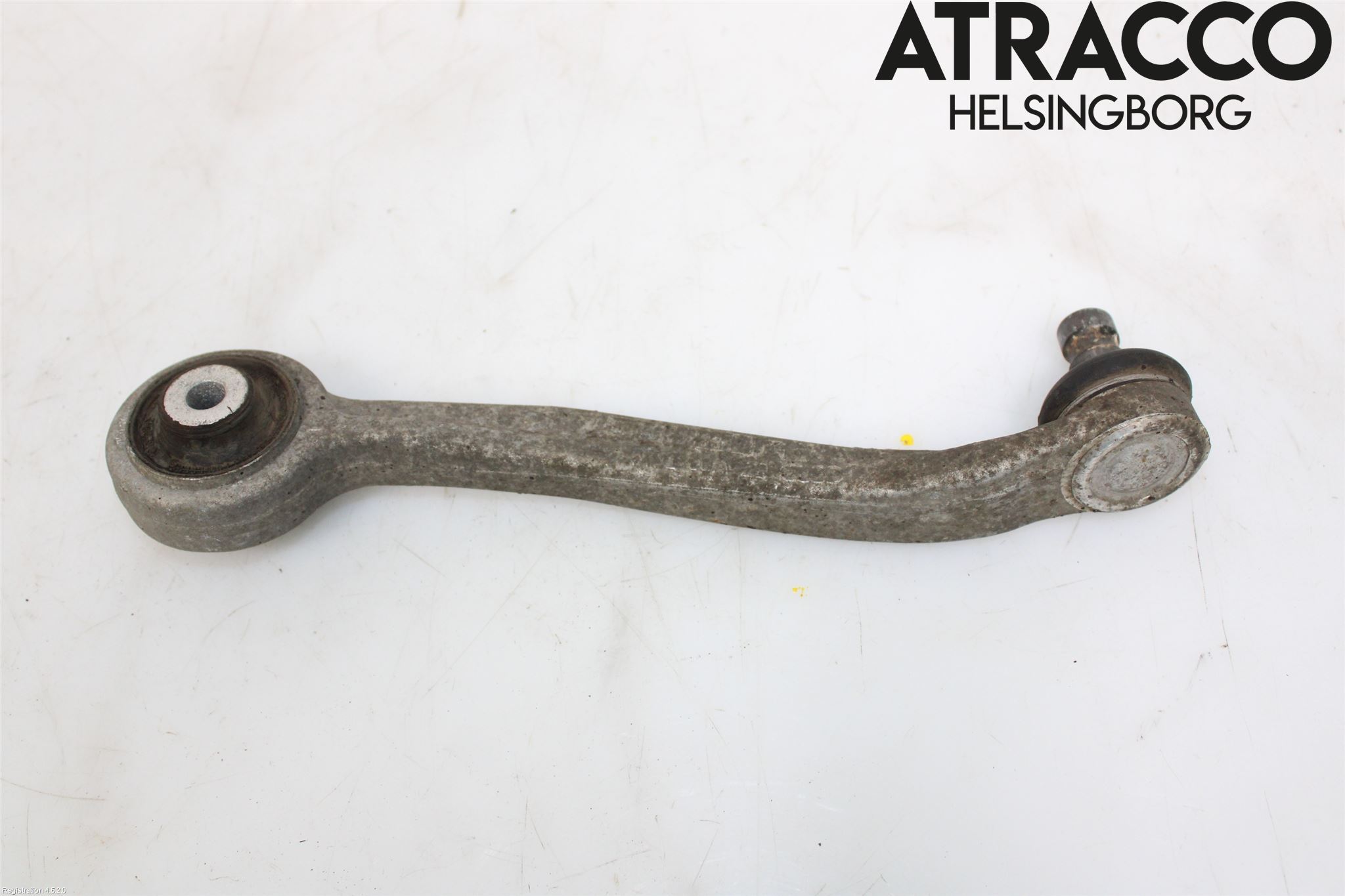 Porsche MACAN/EV 14- Bärarm Fram Övre Hö