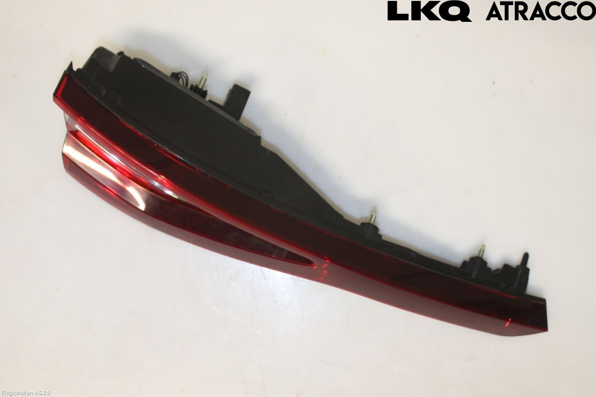 Renault MEGANE IV 16-23 Bakljus Lucka Vä