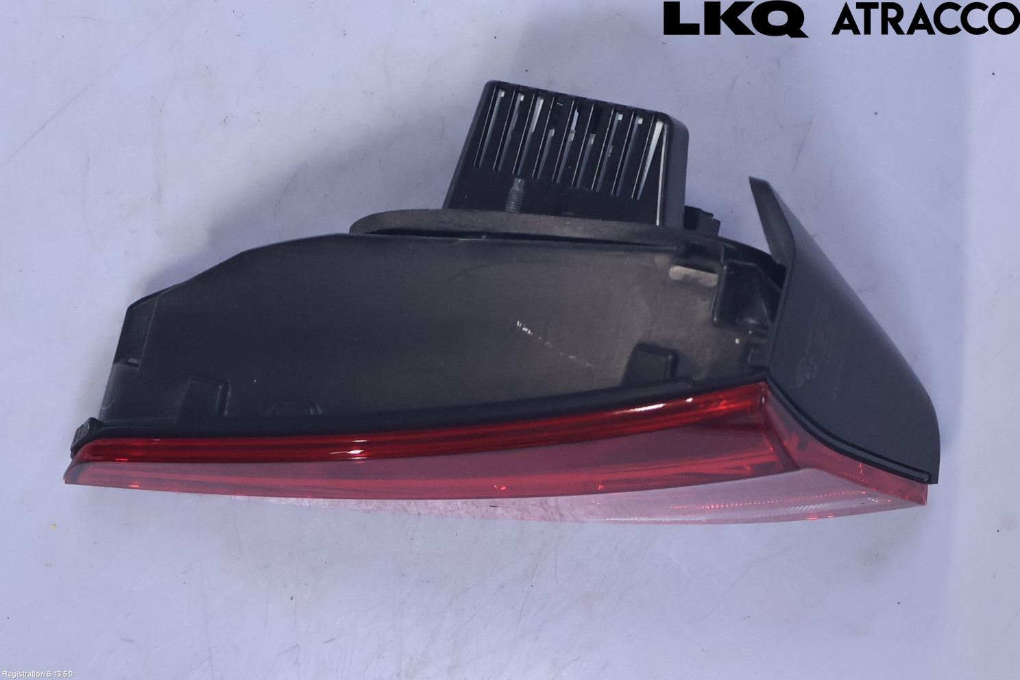 Volkswagen VW TOURAN 16- Bakljus Lucka Hö