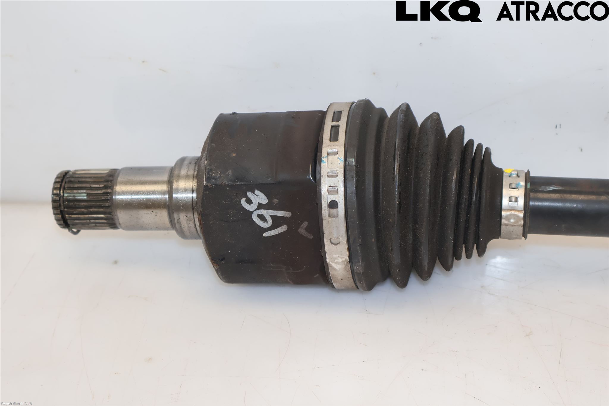 Hyundai i40 16-18 Drivaxel Fram Höger