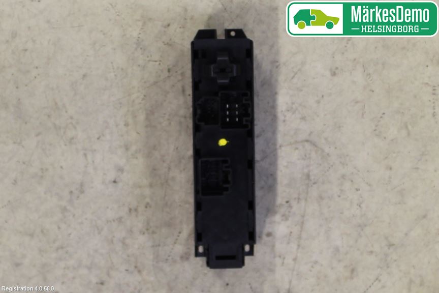 Ford TRANSIT/TOURNEO CONNECT 13-22 Strömställare Elhiss