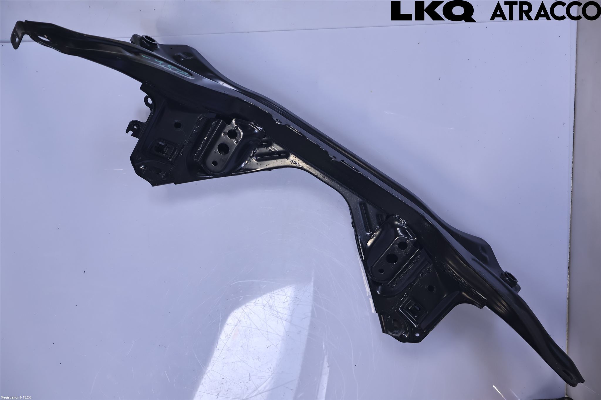 Toyota YARIS CROSS XP21 21- Bakaxelbalk