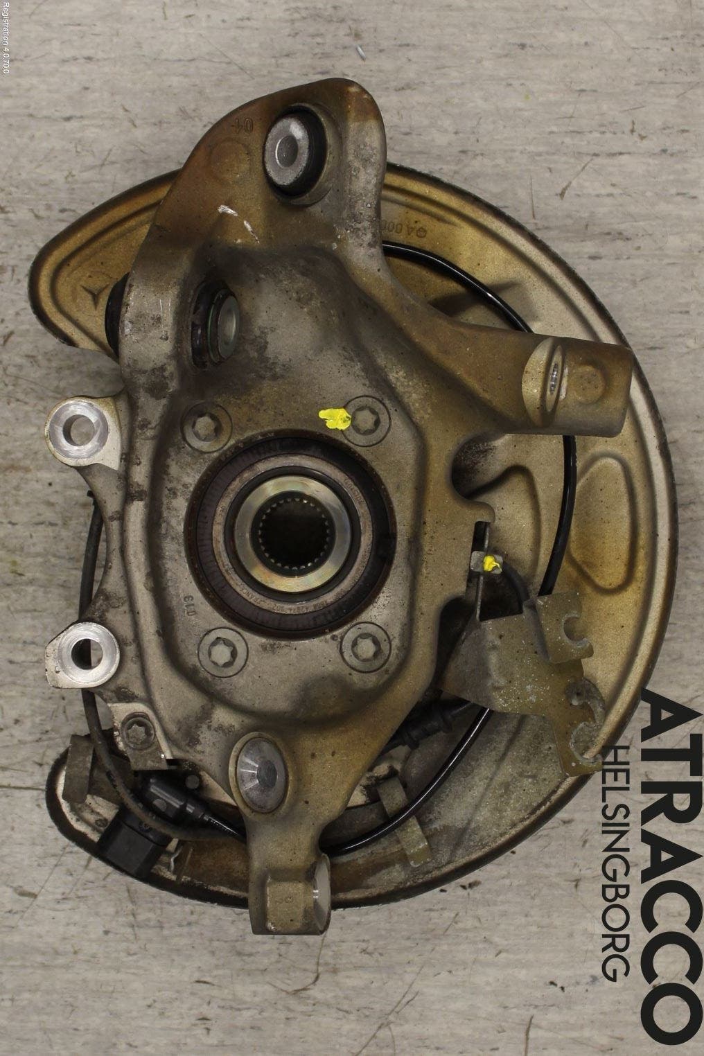 Mercedes-Benz MB C-KLASS (W205) 14-21 Hjullagerhus-Spindel Hö B