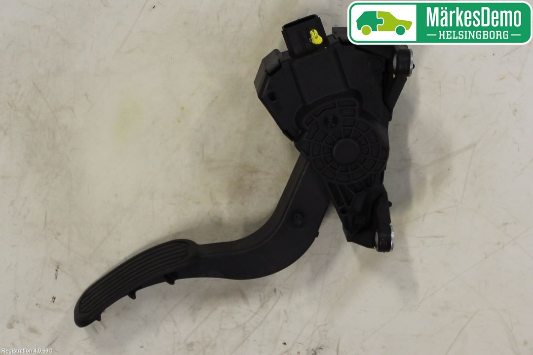 Toyota C-HR 16-23 Gaspedal