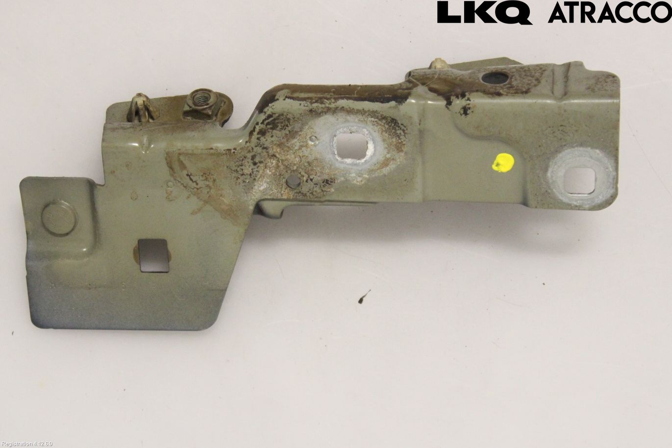 Renault ZOE/E-TECH 13- Skärmfäste Fram Vä